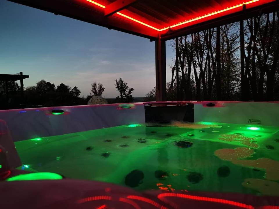 "Notre Bastide" Maison Et Table D'Hotes Traditionnelle Et Vegetarienne, Piscine, Jacuzzi, Clim, , A 5 Mn De Sarlat Marcillac-Saint-Quentin 외부 사진
